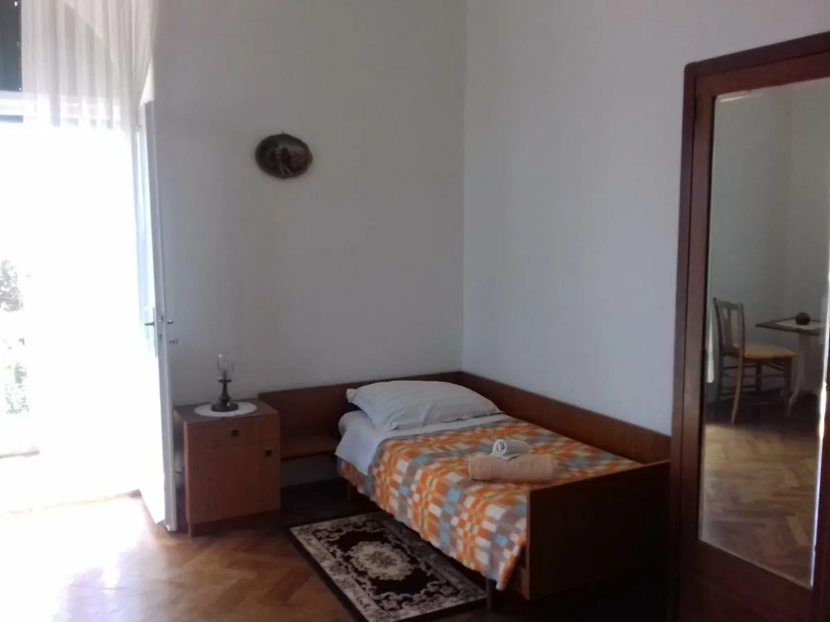Apartment Villa Elbe Lovran Croatia
